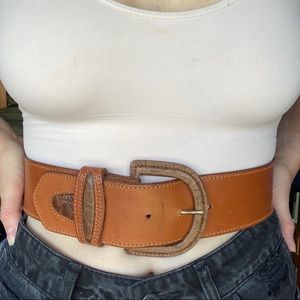 Saks Fifth Avenue Vintage Brown Leather Waist Belt